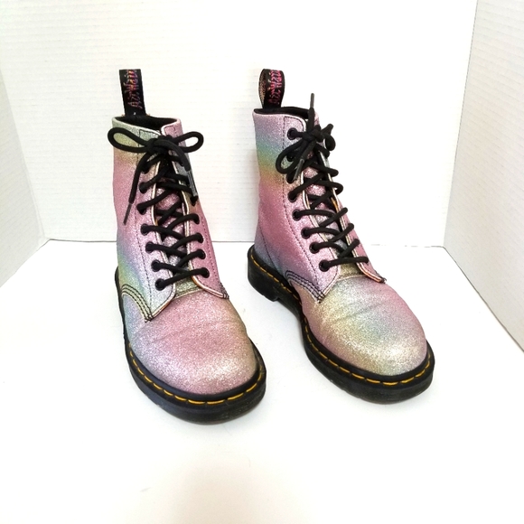 Dr. Martens 1460 Glitter Rainbow Boots. Size: 6. - Picture 9 of 15